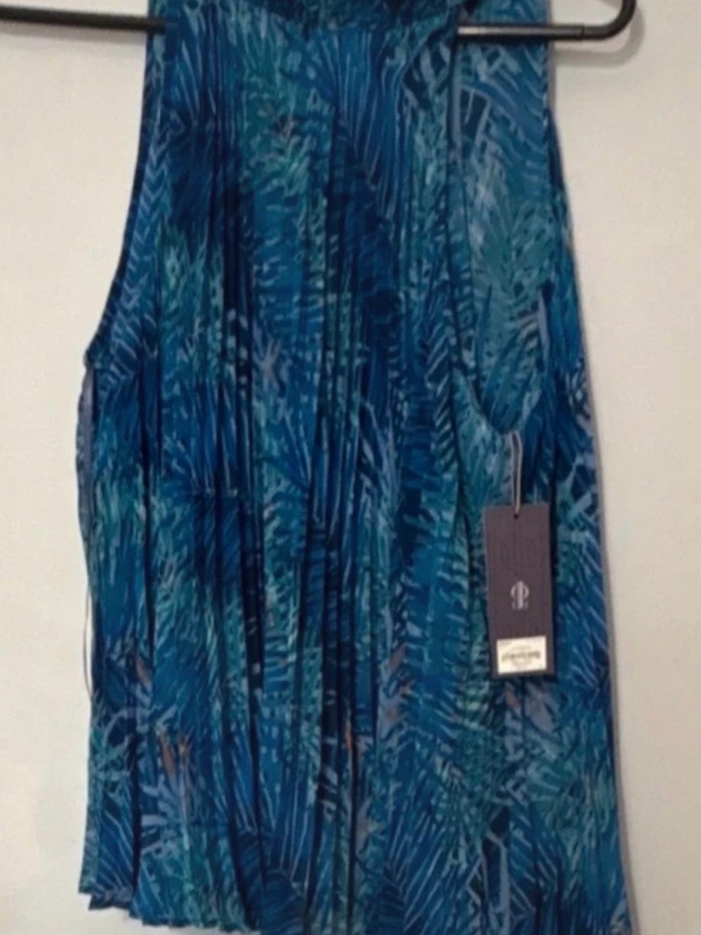Jennifer Lopez Blue Tropical Pleated Halter Camisole - Picture 3 of 10